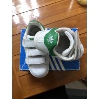ราคา adidas stan smith สีขาว (11674752904)