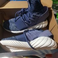 ราคา รองเท้าอดิดาส Adidas tubular doom pk Navy blue 9uk มือ2 แท้ 100% (4000439180)