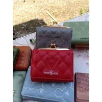 ราคา กระเป๋าสตางค์ใบสั้น 3พับ พร้อมกระเป๋าใส่เหรียญ มีสีแดง เทา (10602307145)