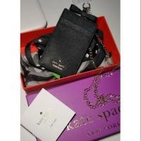 ราคา ที่ใส่บัตรพนักงาน kate spade ของแท้จากช้อป ห้อยไปครั้งเดียวพร้อมกล่อง (2603886412)