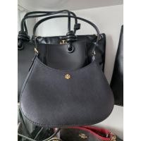 ราคา กระเป๋า Tory สะพายขึ้นบ่า มือสองใช้เอง ขายตามสภาพ (43168144806)