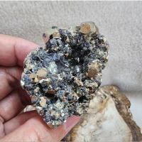 ราคา หินก้อนไพไรต์เปรู ไพไรต์ เพชรหน้าทั่ง Peru pyrite(Pyrite)สูง 4.3 ซม.หน้ากว้าง 3.9 ซม.หนา 2.5 ซม.น้ำหนัก 102 g. (27655293391)