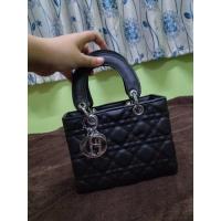 ราคา กระเป๋าผู้หญิง กระเป๋าถือ มือสอง สภาพดีมาก (10750523312)