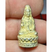 ราคา b88พระแม่กวนอิมลอยองค์ พิมพ์นั่ง หลวงปู่คีย์ วัดศรีลำยอง จ.สุรินทร์ (25844859717)