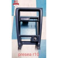 ราคา กรอบช่องวิทยุ nissan presea r10 ของแท้มือสอง (43872556381)