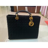 ราคา กระเป๋า Lady Dior (Vintage) ปี 2001 แท้มือสองสภาพสวย อะไหล่ทอง (45756075106)