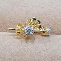 ราคา ต่างหูเพชร น้ำ 99 เพชรเม็ดละ 10 ตัง รวม 0.20 ct ราคา 7,700 บาท เพชรขาว เหลียมสวย ไฟดี (3241326756)