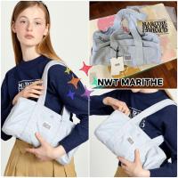 ราคา MARITHE Duffle bag กระเป๋าสายพาย สี light blue - NWT (21596301747)