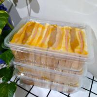 ราคา แซนวิชโบราณ ไก่หยอง โบโลน่า (5931563646)