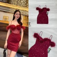 ราคา XS S M มือ1 MERJES มินิเดรสสายเดี่ยวผ้าเกล็ดเลื่อมสีแดงก่ำ แต่งขนนกทรงปาดไหล่ ใส่สวยสุดๆ ป้าย MERJES (42059210432)