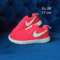 ราคา รองเท้าผ้าใบเด็กมือสอง Nike (6094523145)