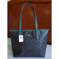 ราคา Coach City Zip Tote in Signature Canvas (2863680302)
