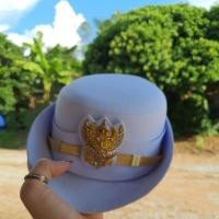 ราคา ส่งต่อหมวกข้าราชการปักครุฑดิ้น หมวกข้าราชการชุดปกติขาว (20747039432)