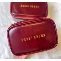 ราคา กระเป๋าเครื่องสำอาง Bobbi brown Red Velvet cosmetics bag ของแท้ (11794353245)