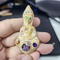 ราคา พระดอยไซเนื้อชินทอง ติดเม็ดพระธาตุ กรุดอยไซ (41768385151)