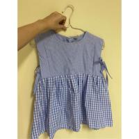 ราคา [ส่งต่อ] เสื้อแขนกุด สีฟ้าลายสก๊อต มีดีเทลเป็นโบว์ผูกตรงแขน (6439556166)