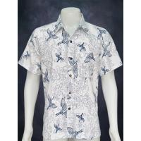 ราคา เสื้อผ้าฝ้าย ผ้าพื้นเมือง (ฮาวาย) คอเชิ้ต ผ่าหน้า กระดุมกะลา แขนสั้น สีขาวพิมพ์ลายนก (28882217070)