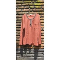 ราคา เสื้อยืดแขนยาวผู้ชาย Preloved (53652379304)
