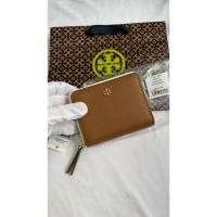 ราคา Tory Burch Emerson Mini Wallet สีน้ำตาล (42176356586)