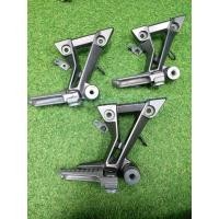 ราคา ชุดพักเท้าหลัง ข้างขวา สินค้าแท้มือสอง KAWASAKI NINJA250 NINJA300 Z250 Z300 (17900008585)