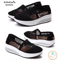 ราคา รองเท้าผ้าใบเสริมส้น วัสดุลูกไม้ (266250256)