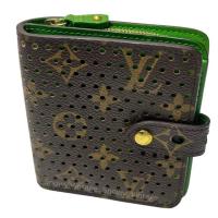 ราคา LOUIS VUITTON Limited Edition Monogram Perforated Green Zipped Compact Wallet M95218 (54300396981)