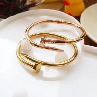 ราคา กำไลตะปูคาเทียพร้อมส่งจากไทย. (9854614206)