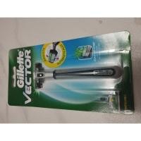 ราคา มีดโกนหนวด Gillette Vector (27821747909)