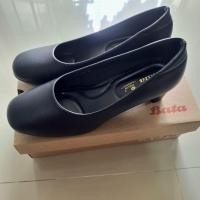 ราคา รองเท้าส้นสูง Bata บาจา มือสอง เบอร์ 38 (26007107716)
