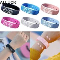 ราคา นาฬิกานาฬิกาปลุก โชคทั้งหมด, นํา สร้อยข้อมือปลุกป้องกันเลื่อนดิจิตอล,สมาร์ทปรับด้วย เครื่องนับก้าว วิ่งปลุกสั่นกันน้ําสําหรับนักเรียน (40530190508)