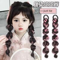 ราคา ผมเปียปลอม มวยผมปลอม อุปกรณ์ทำผมสำหรับเด็กและวัยรุ่น: วงแหวนที่ช่วยในการถักเปียและมัดผม พร้อมให้ลุคหวานและเก๋ไก๋ (48409345432)