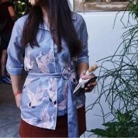 ราคา ส่งต่อเสื้อเชิ้ต ลายนกกระเรียน (2115910830)