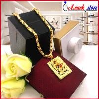 ราคา ชุดสร้อยคอผู้ชาย ค1 พร้อมจี้สี่เหลี่ยมมังกรเครื่องประดับสร้อยคอผู้ชายชุบทองเคลือบนาโนที่ทนทานและสวยงาม (41777457101)