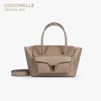 ราคา COCCINELLE กระเป๋าถือผู้หญิง รุ่น DOUBLE BEAT HANDBAG 180201 สี WARM TAUPE (41661594846)