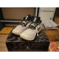 ราคา รองเท้าบาส(มือสอง)size9/42.5 (41728653004)