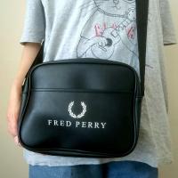 ราคา Fred perry sling cross bag 2019 summer แท้ (3596198636)