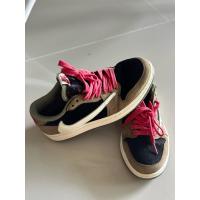 ราคา รองเท้า Nike Travis Scott AIR JORDAN 1 LOW OG SP-T สี Dark Mocha (55907232767)