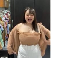 ราคา ชุดเซ็ตเกาะอก 2 ชิ้น ชุดเซ็ตสาวอวบ เกาะอก เสื้อคลุม สีดำ (20342195556)