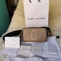 ราคา Used Marc Jacob Snapshot ของแท้ 100% (6437398663)