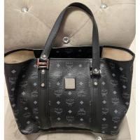 ราคา MCM Tote Bag สีดำ ปีเก่า (used) (51103972560)