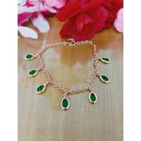 ราคา สร้อยข้อมือจี้พลอยสีเขียวหยดน้ำ (41230434827)