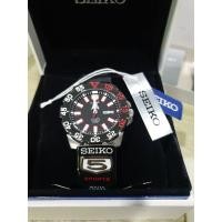 ราคา SEIKO Mini Monster (หน้าปัดดำ/แดง) (9414046761)