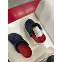 ราคา รองเท้า crocs ของแท้จากช๊อป (44174882419)