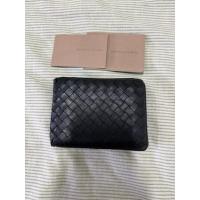 ราคา กระเป๋าตังค์ผู้ชาย Bottega แท้ สภาพใช้งาน (53905951668)