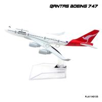 ราคา โมเดลเครื่องบิน QANTAS Boeing 747 (16 cm) เครื่องบินโมเดล พร้อมฐานตั้งโชว์ (41310298)