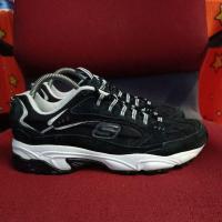ราคา Skechers sport แบรนด์แท้มือสอง (15745563075)