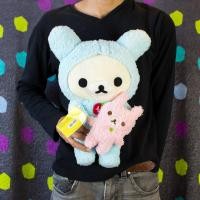 ราคา ตุ๊กตาริลัคคุมะใส่ชุดสีฟ้าอุ้มกระต่ายสีชมพู (228365832)