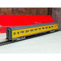 ราคา โมเดลรถไฟ ตู้โดยสาร HO scale * มือสอง * Rivarossi Union Pacific 6720 coach Passanger Model train HO gauge ราคา ok (49808151189)