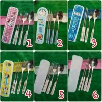 ราคา ชุดช้อน+ส้อม+ตะเกียบ ลายการ์ตูนน่ารักๆ (136264740)