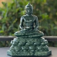 ราคา พระพุทธรูป แกะสลัก พระแก้วมรกต ปางสมาธิ หินเขียวอินเดีย หน้าตัก 5 นิ้ว พร้อมฐาน ดอกบัว สูงรวมฐาน 9 นิ้ว พระบูชา (26016176236)